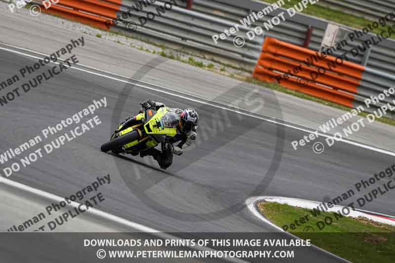 cadwell no limits trackday;cadwell park;cadwell park photographs;cadwell trackday photographs;enduro digital images;event digital images;eventdigitalimages;navarra;no limits trackdays;peter wileman photography;racing digital images;trackday digital images;trackday photos